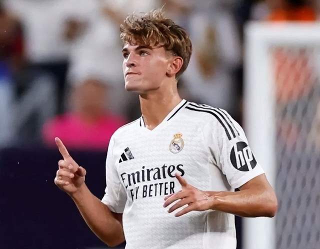 多特蒙德才 多特蒙德才