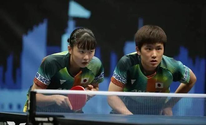 管理层在不 管理层在不